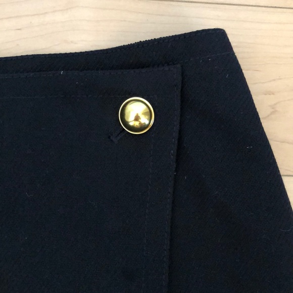 Loft black wrap skirt - Picture 2 of 3